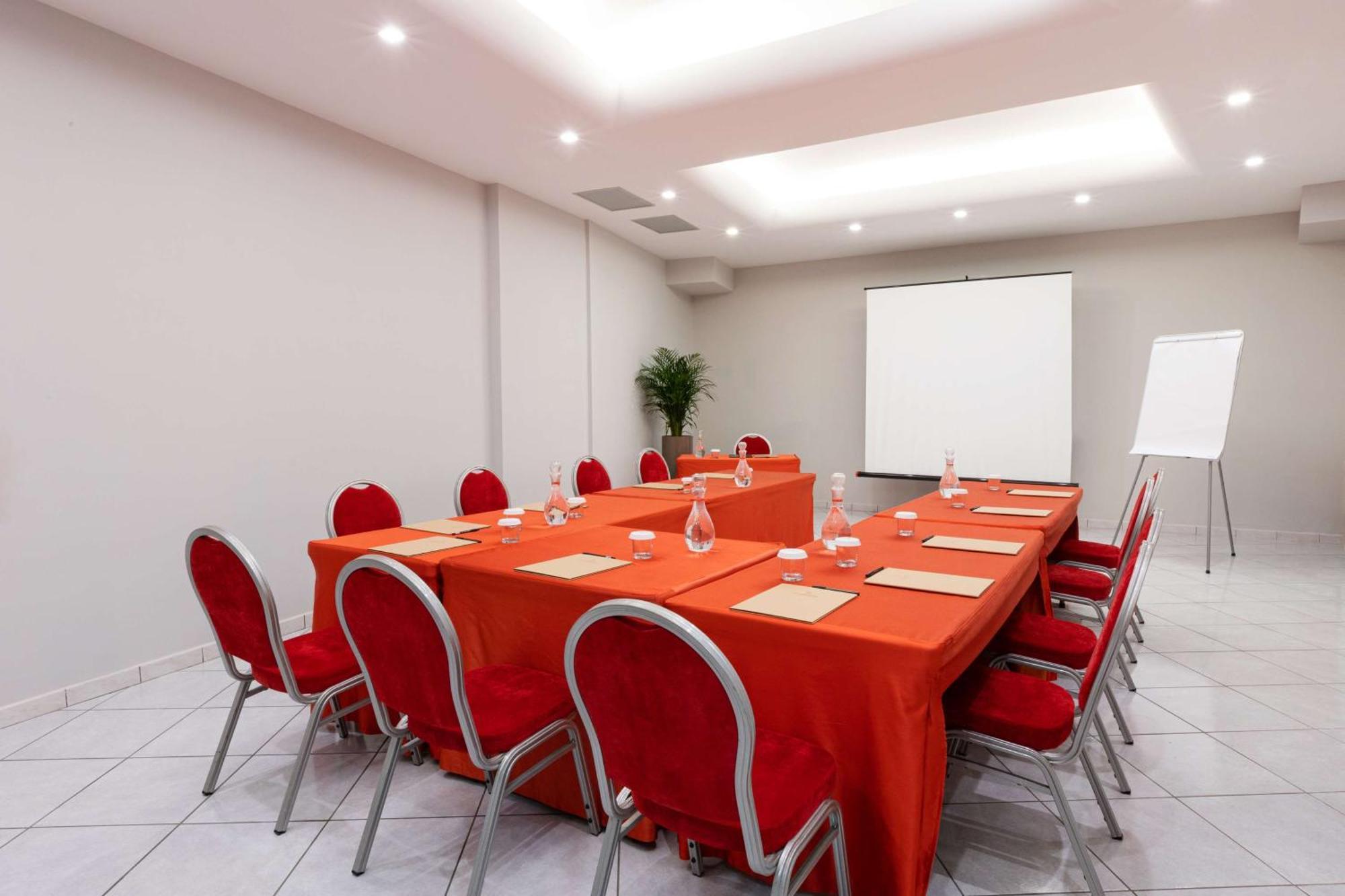 San Severino Park Hotel & Spa, BW Signature Collection Меркато Сан Северино Екстериор снимка